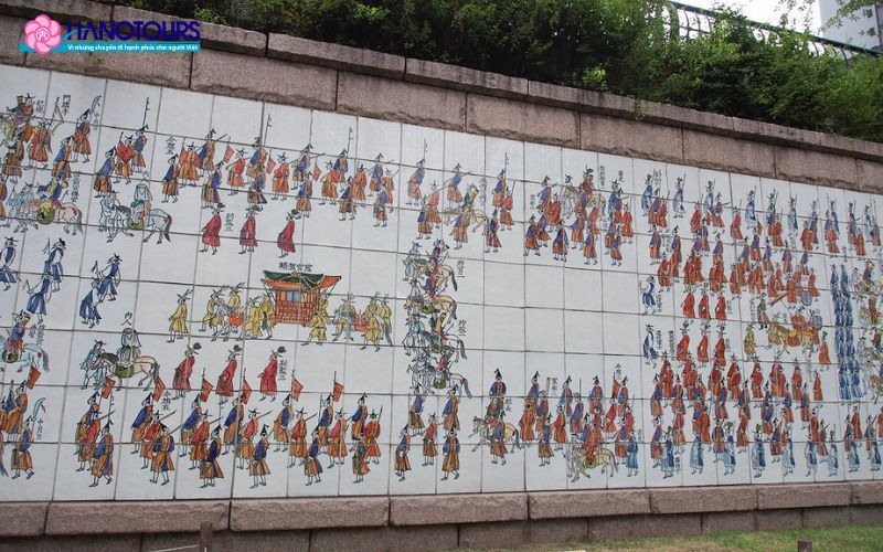 Bức tranh mô tả cảnh diễu hành của vua Jeongjo hộ tống Thái hậu Hyegyeong Gung Hong